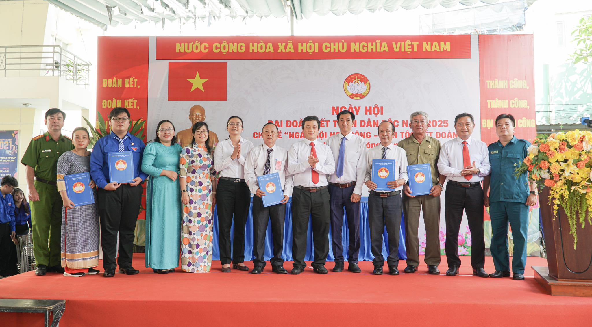 Tin tức hình ảnh